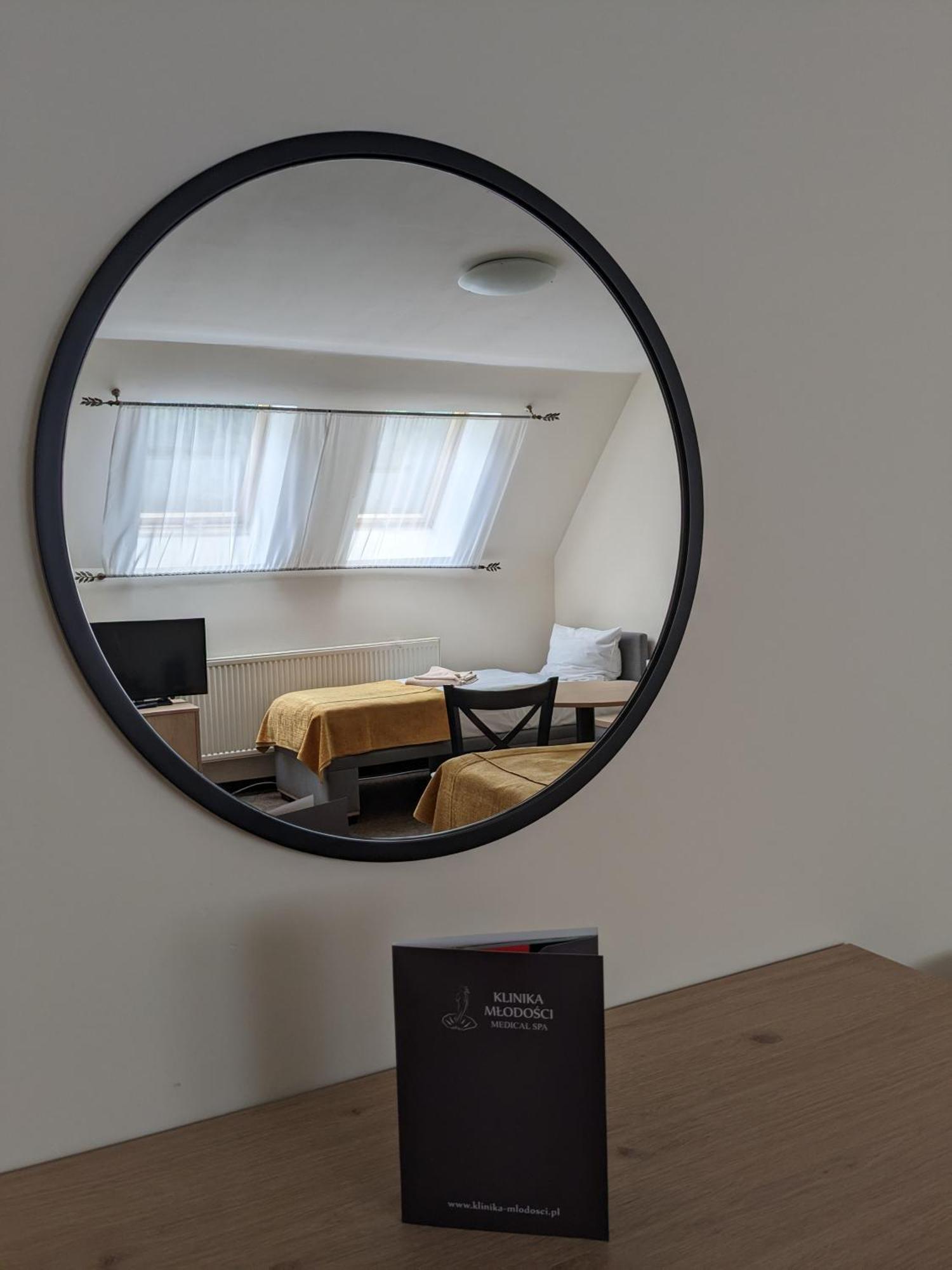 Klinika Mlodosci Medical Spa Świeradów-Zdrój Szoba fotó