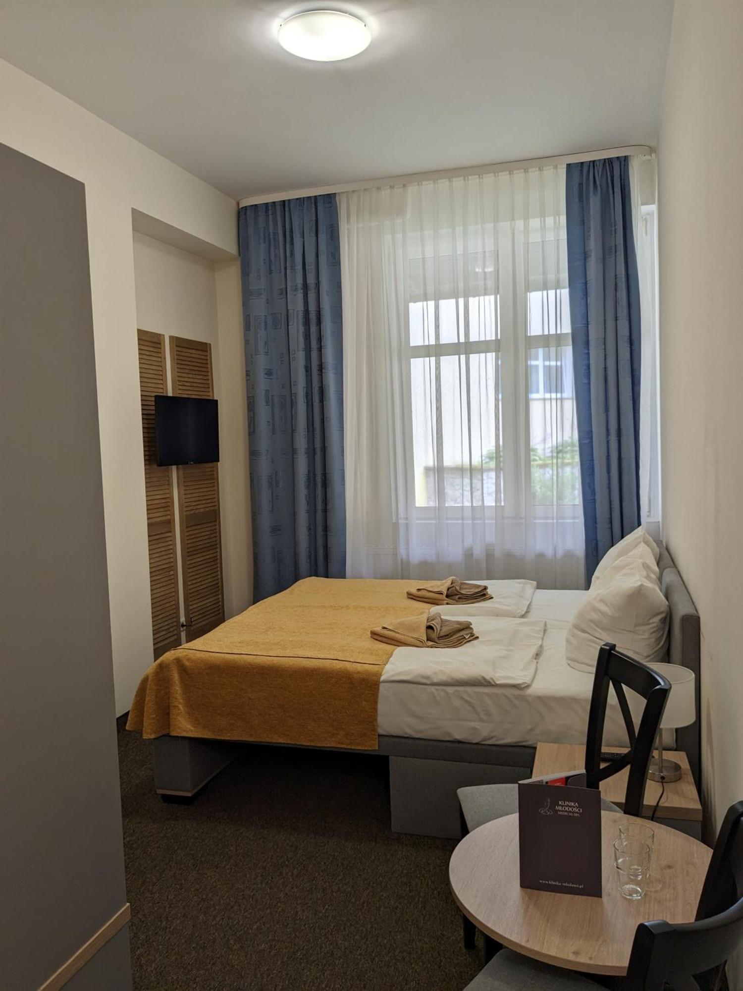 Klinika Mlodosci Medical Spa Świeradów-Zdrój Szoba fotó